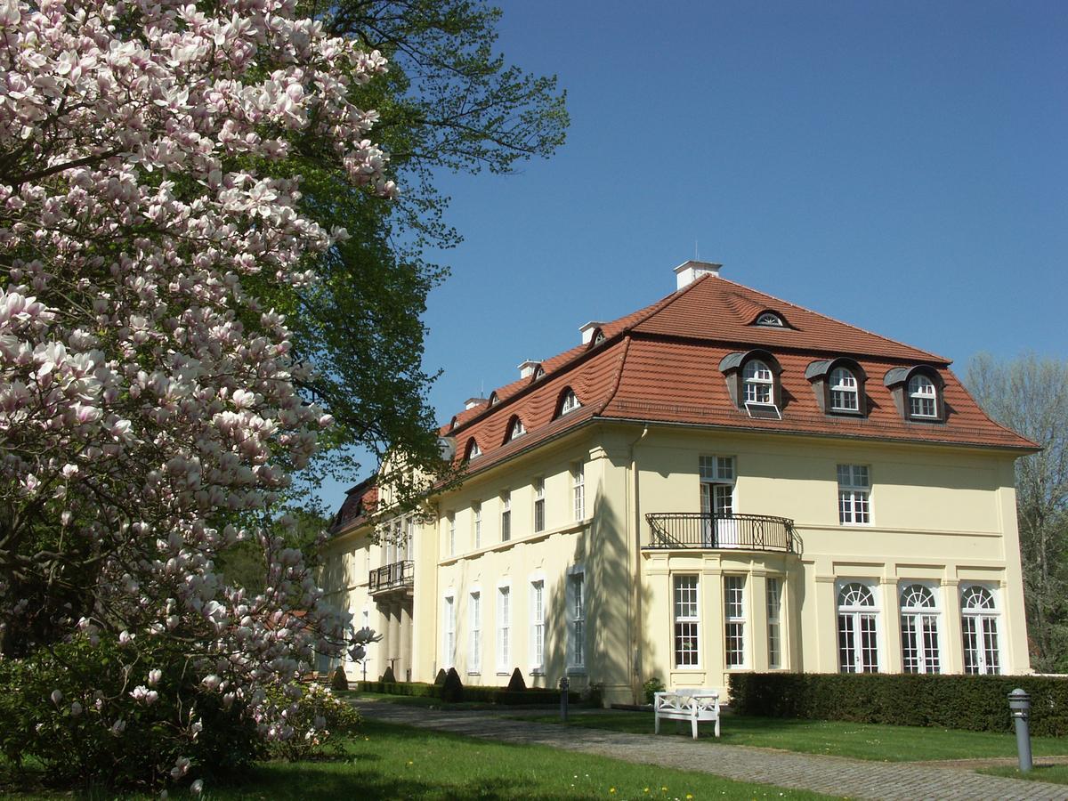 Schloss Hasenwinkel Hotel Buitenkant foto